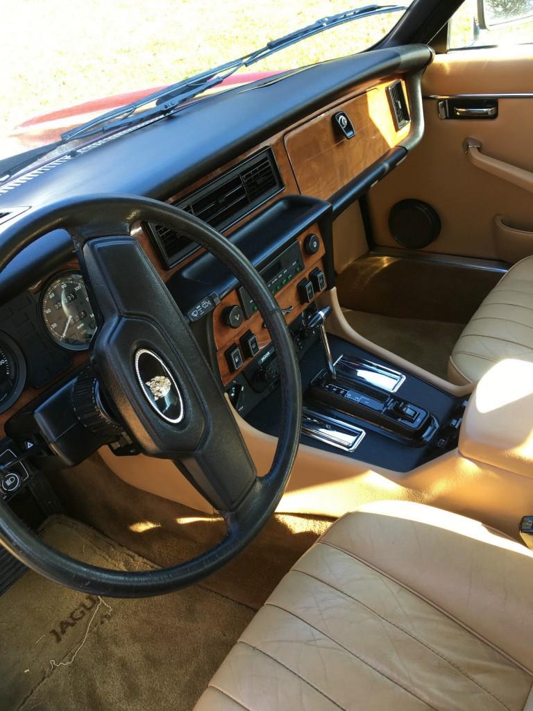 1983 Jaguar XJ6 Sedan