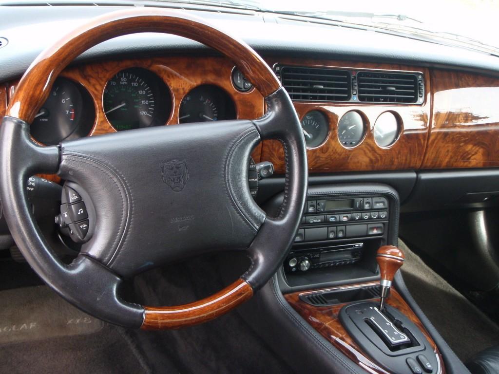 1997 Jaguar XK8 Coupe