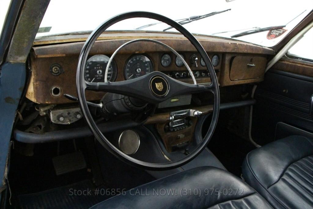 1966 Jaguar 3.8 S Sedan