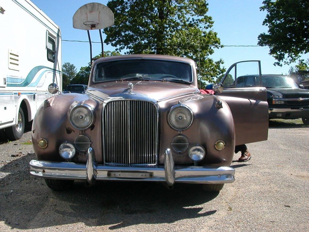 RESTORED 1957 Jaguar Mark 8