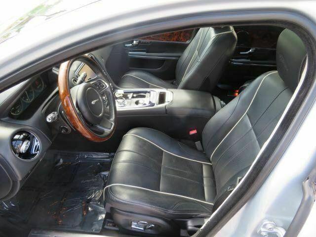 2011 Jaguar XJ XJ Sedan 4D