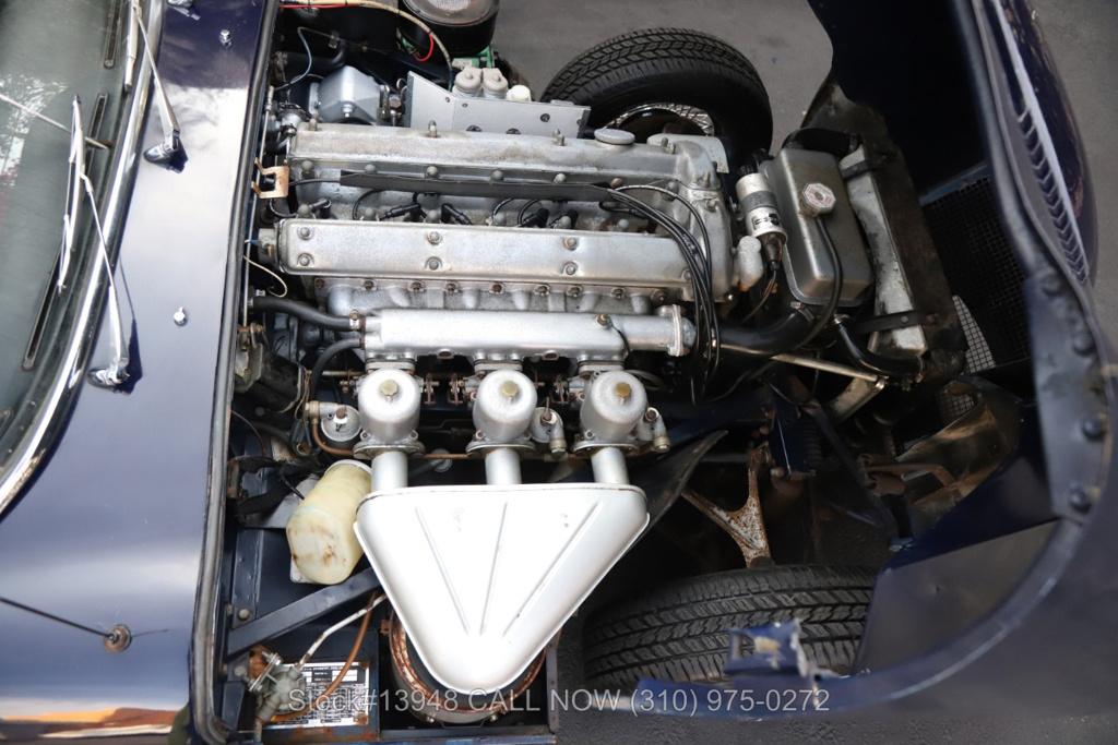 1967 Jaguar XK Roadster
