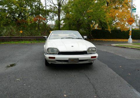 A nice running and driving 1994 Jaguar XJS with low 57,950 miles for sale