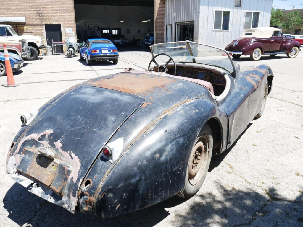 1951 Jaguar Roadster