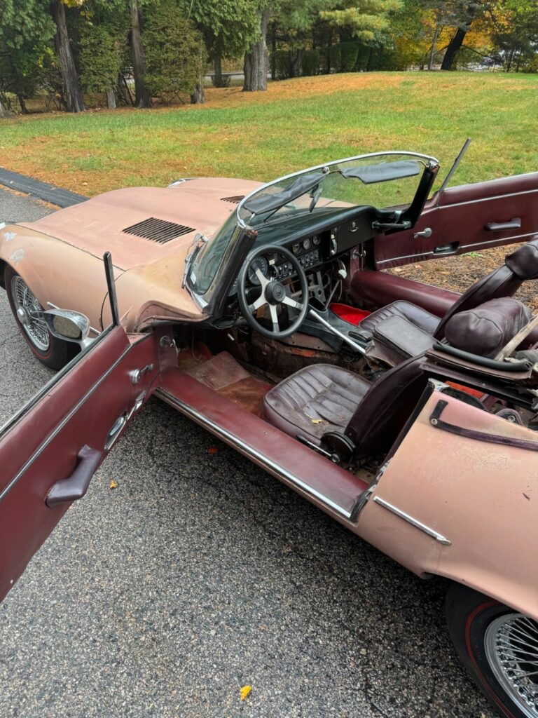 1973 Jaguar V-12 Series III E-Type/ XKE Roadster