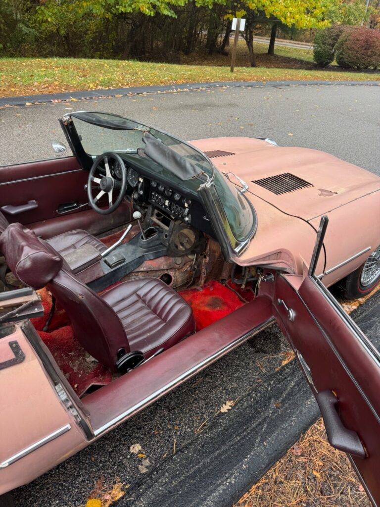 1973 Jaguar V-12 Series III E-Type/ XKE Roadster