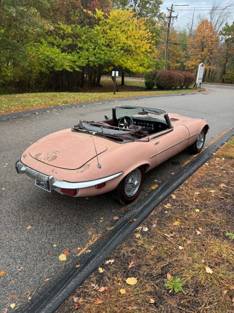 1973 Jaguar V-12 Series III E-Type/ XKE Roadster