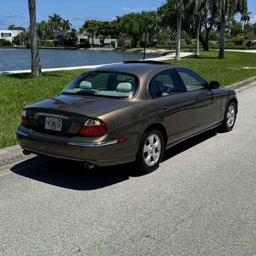 2001 Jaguar S-Type Only 61K Miles Clean Carfax NON Smoker