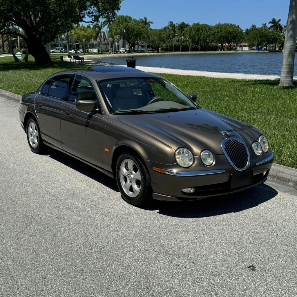 2001 Jaguar S-Type Only 61K Miles Clean Carfax NON Smoker