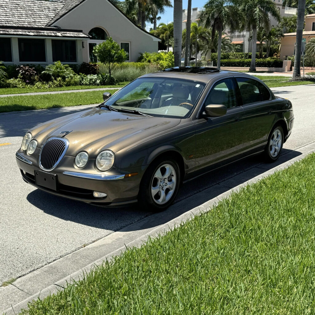 2001 Jaguar S-Type Only 61K Miles Clean Carfax NON Smoker
