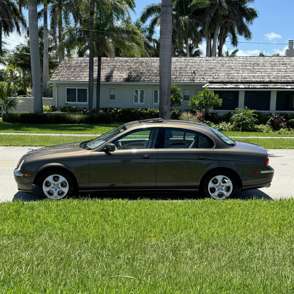 2001 Jaguar S-Type Only 61K Miles Clean Carfax NON Smoker