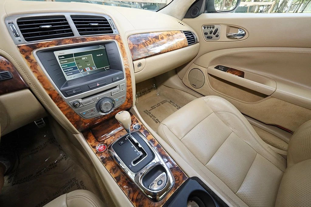 2008 Jaguar XKR Convertible