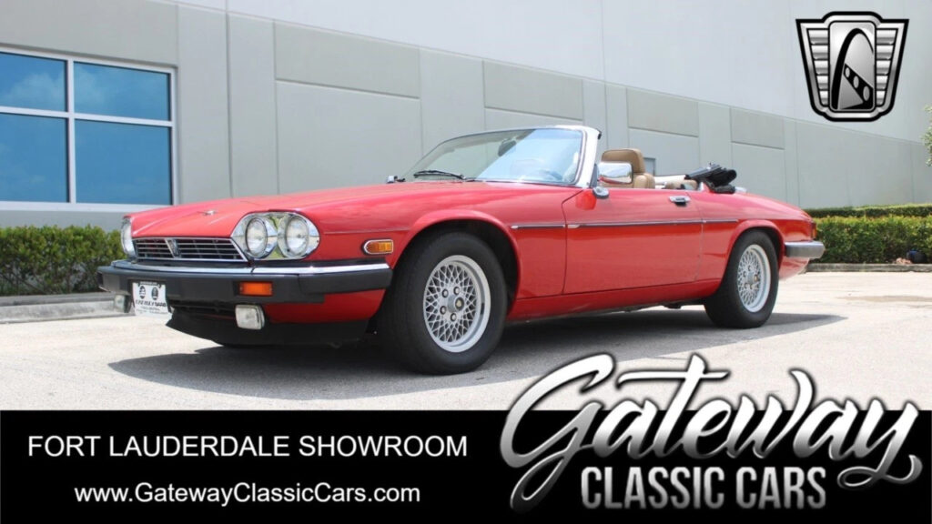 Red 1990 Jaguar XJS 5.3 Liter V12