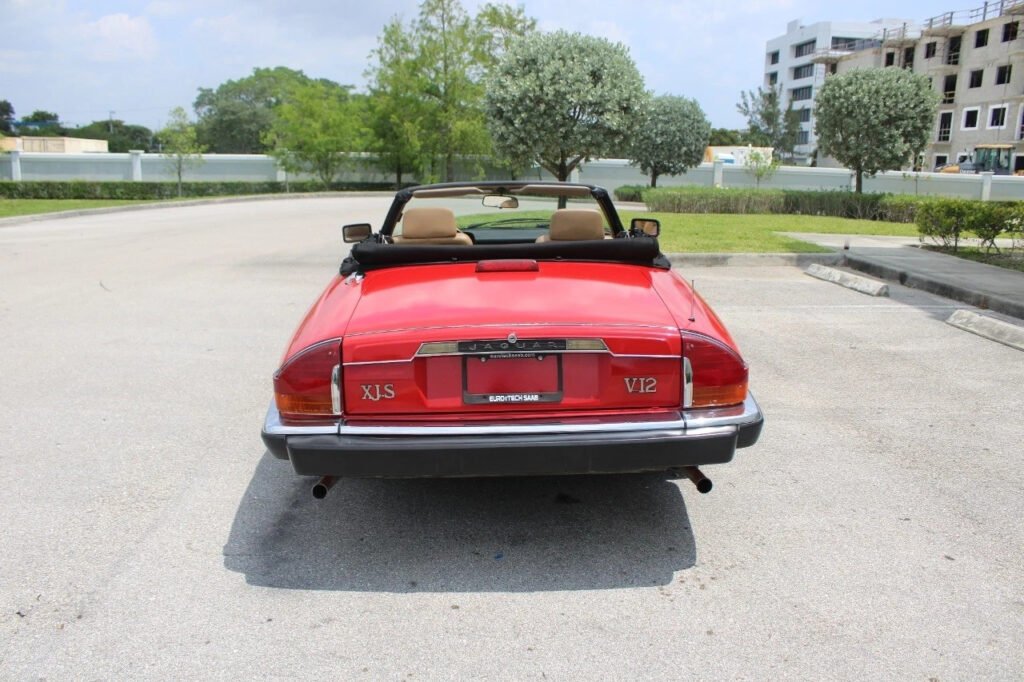 Red 1990 Jaguar XJS 5.3 Liter V12